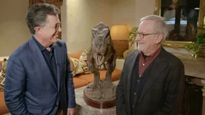 Steven Spielberg / Stephen Colbert. Imagen referencial - Fuente CBS y HR -