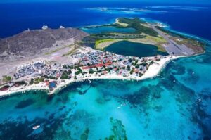 Imagen2 1 300x199 - Consejos para viajar a Los Roques, recomendaciones de hospedaje, transporte y seguridad