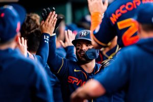 Altuve se sumó al club de las 700 empujadas