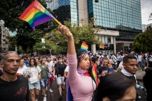 Activistas LGBTI esperan realizar una marcha multitudinaria en Caracas