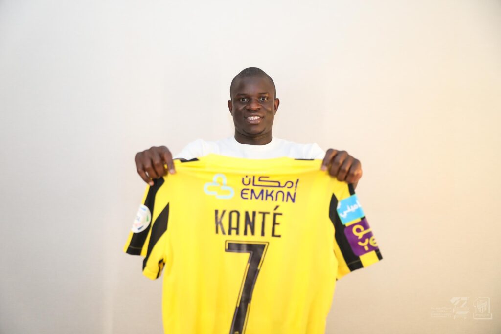 Kanté será compañero de Benzema en el Al Ittihad