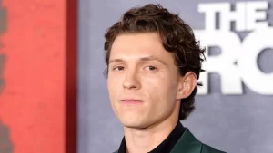 Tom Holland se retira temporalmente de la actuación