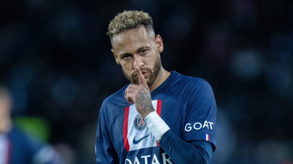 Neymar pidió salir del PSG