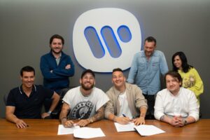 Mau y Ricky - Warner
