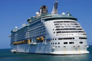 Venezuela estudia la reactivación de cruceros con Alemania
