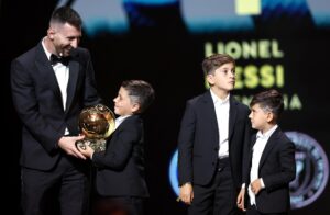 Messi recibió el octavo Balón de Oro de su carrera