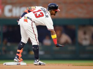 Acuña Jr. lidera el trío de finalistas del premio MVP