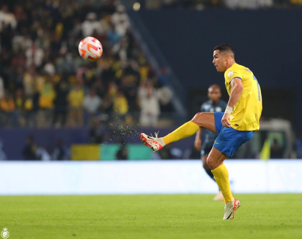 Cristiano Ronaldo deberá cumplir una suspensión por realizar gesto obsceno