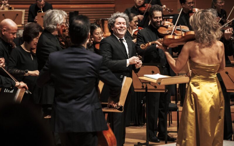Dudamel dirigirá la Orquesta del Liceu en playa de Barcelona