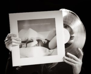 Taylor Swift también rompe récords vendiendo discos en vinilo
