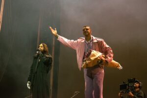 Manuel Medrano estrenó su álbum "Perfecto"