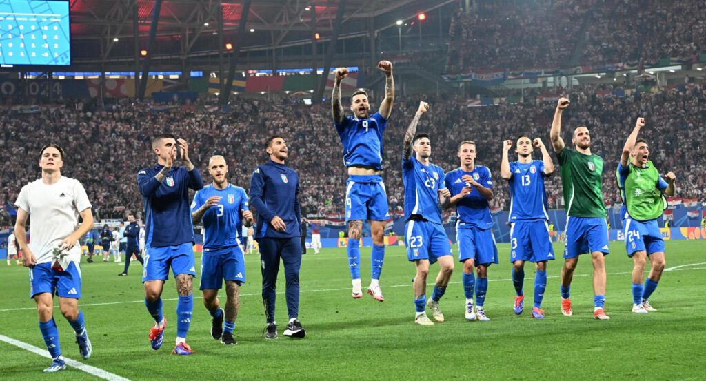 Zaccagni metió a Italia en los 8vos. de final de la Eurocopa