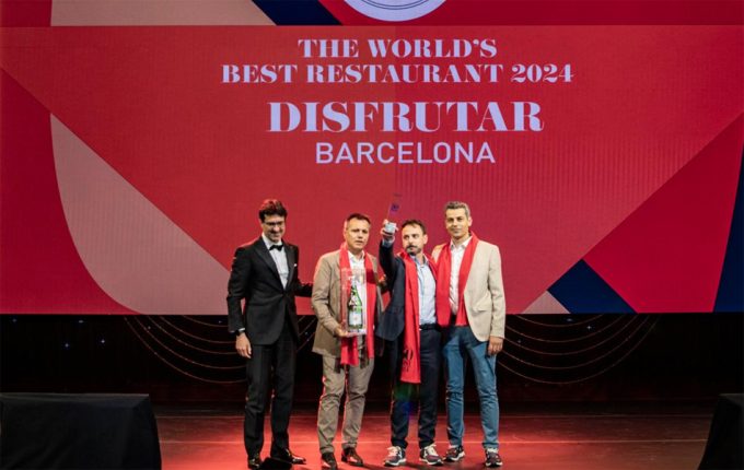El Restaurante Disfrutar de los chefs Eduard Xatruch, Oriol Castro y Mateu Casañas, es el Mejor Restaurante del Mundo 2024
