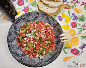 Trampó mallorquín: receta de la ensalada de verano de Mallorca
