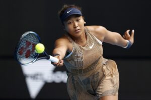Naomi Osaka admitió no sentirse en su cuerpo tras caer en Cincinnati