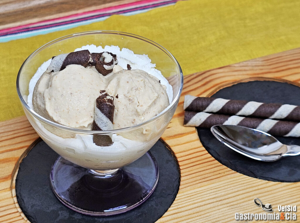 Receta de helado de higos fácil y muy cremoso con