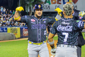 Arcia Oswaldo Foto Rivera saias - LVBP