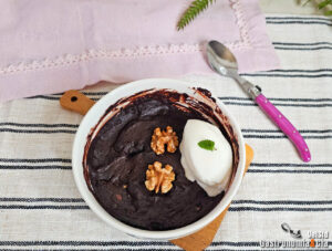 Receta de brownie en microondas que está listo en 5