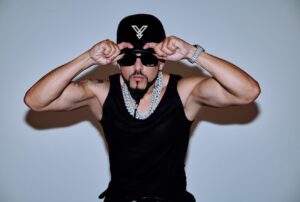 Yandel lanzó su álbum "ELYTE"