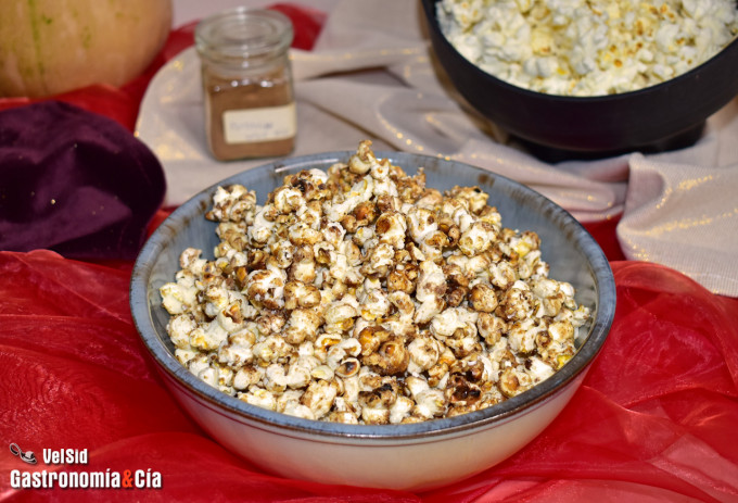 Palomitas de maíz dulces con especias