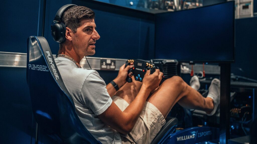 Courtois creó su equipo de automovilismo virtual