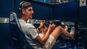 Courtois creó su equipo de automovilismo virtual