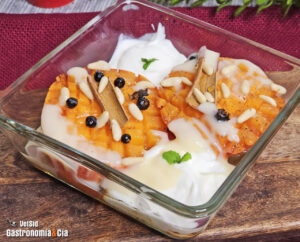Receta de caqui persimon asado con miel y especias en