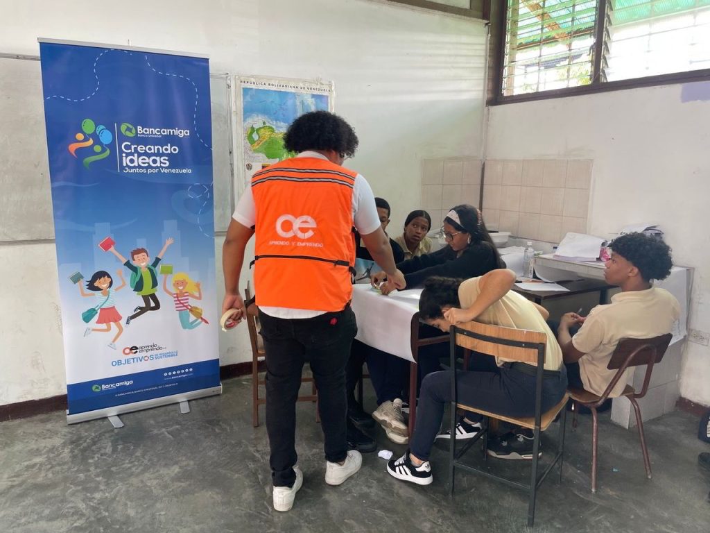 Bancamiga y jóvenes estudiantes juntos por los ODS de la ONU