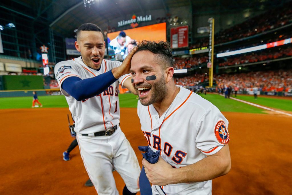 Altuve llega a 2.000 juegos como figura histórica de los Astros