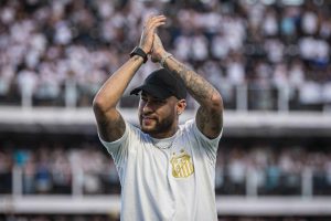 Neymar destina fondos para suministros médicos y refugios en Venezuela