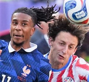 Francia solo obtuvo un gol de ventaja para ganar a Paraguay