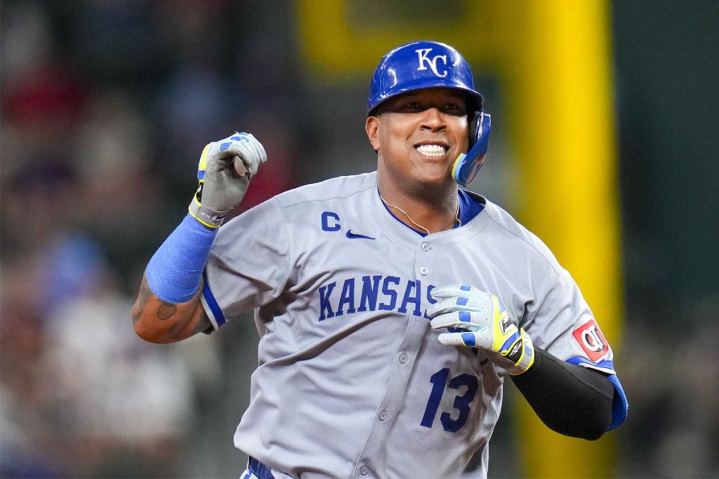 Salvador Pérez - MLB
